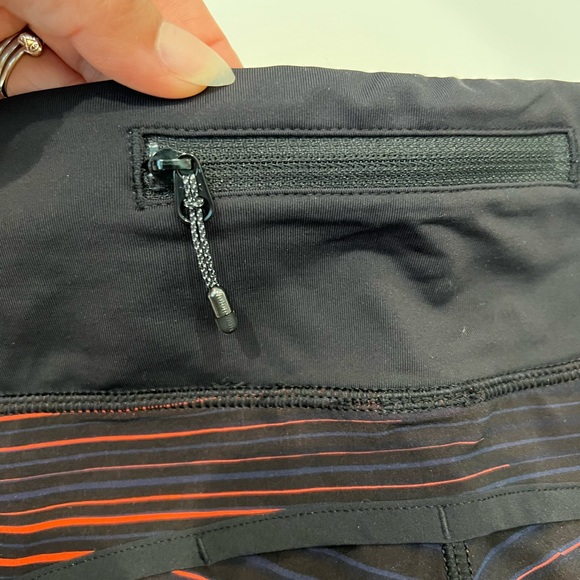 Lululemon Run: Speed Short *4-way Stretch Size 4 - Picture 5 of 15